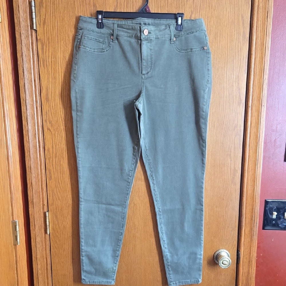 Maurices Green Skinny Jeans Stretchy Slim-Fit